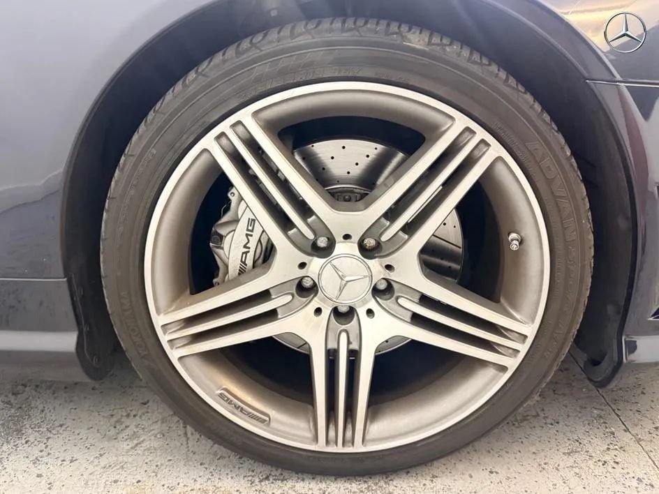 Used 2011 Mercedes-Benz SL 63 AMG image 40