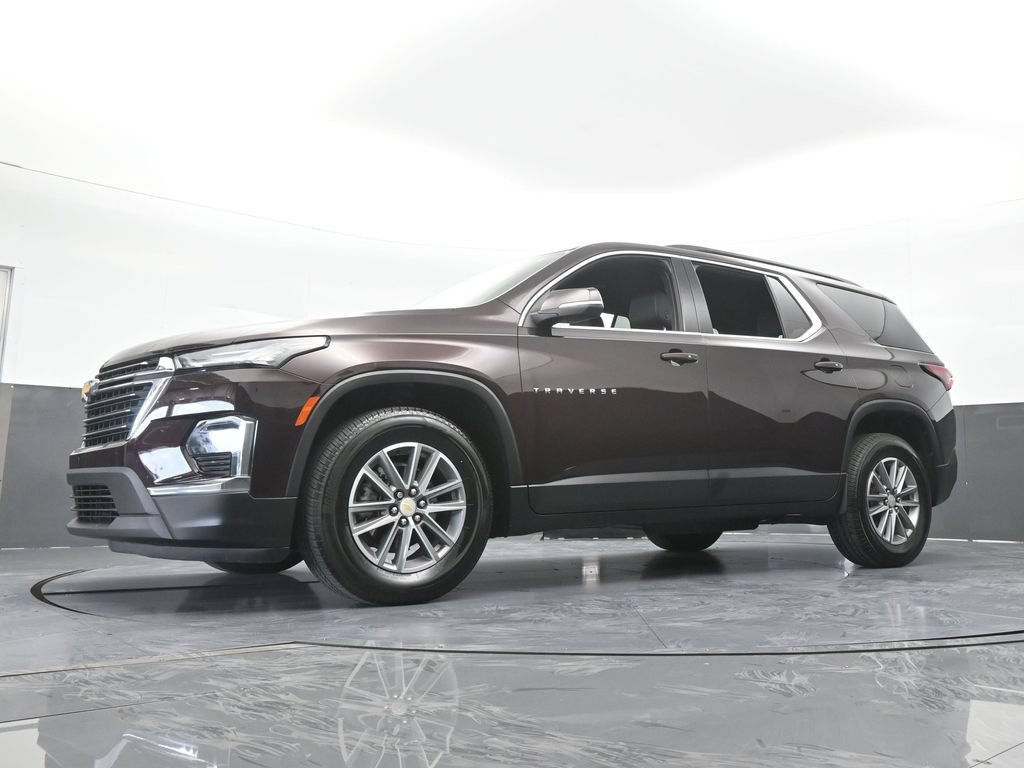 Used 2022 Chevrolet Traverse LT w/ LPO, Floor Liner Package FWD image 61