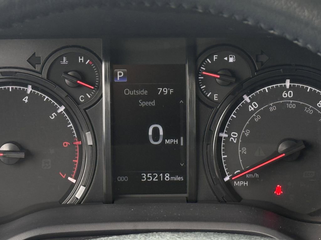 Used 2023 Toyota 4Runner SR5 Premium w/ Moonroof Package AWD/4WD image 15