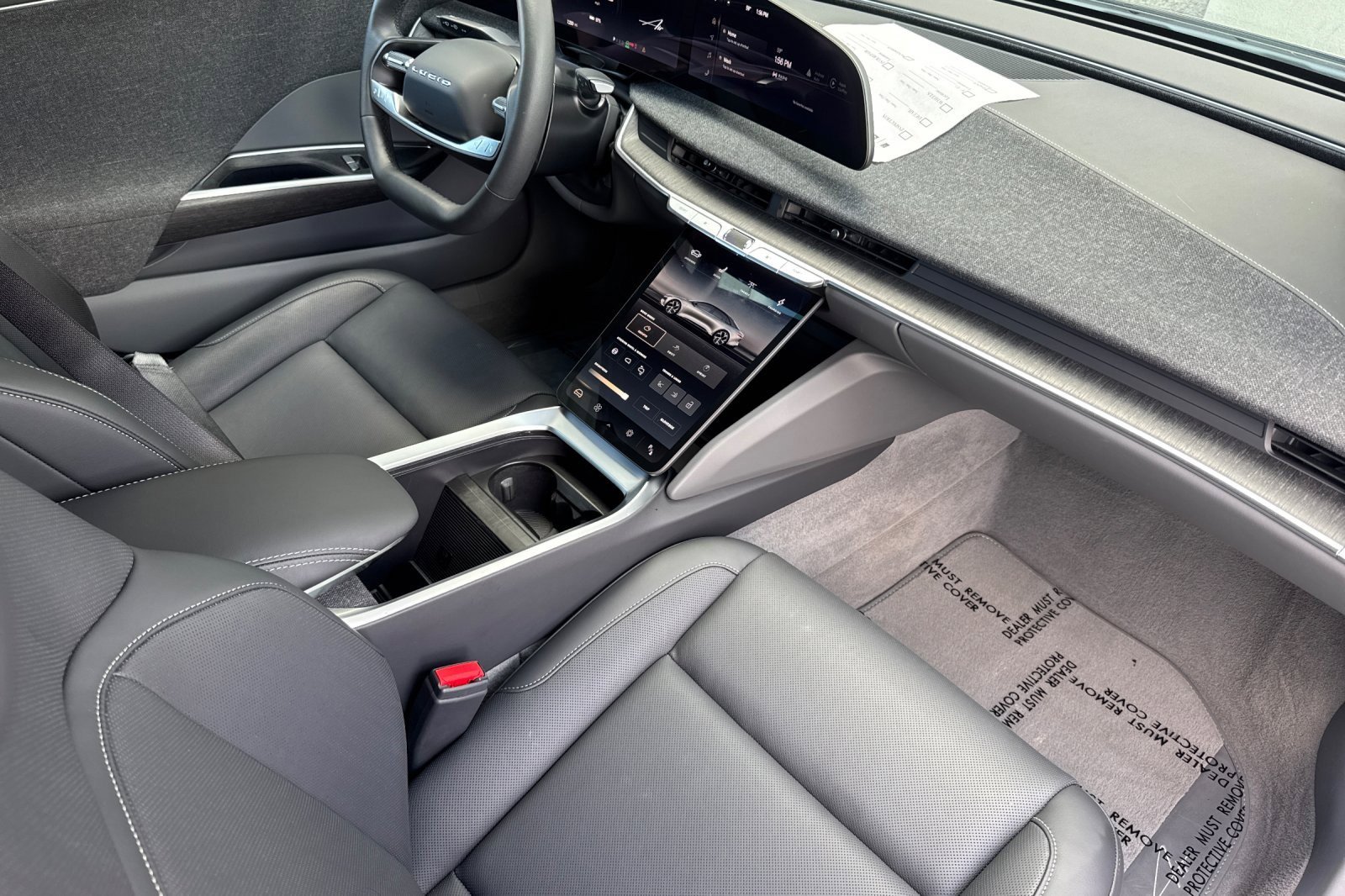 Used 2024 Lucid Air Touring image 14