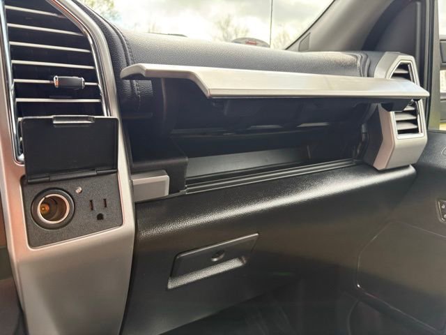 Used 2017 Ford F350 Lariat w/ Lariat Ultimate Package image 22