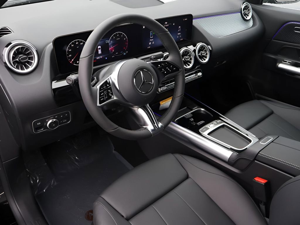 Certified 2025 Mercedes-Benz GLA 250 4MATIC image 57