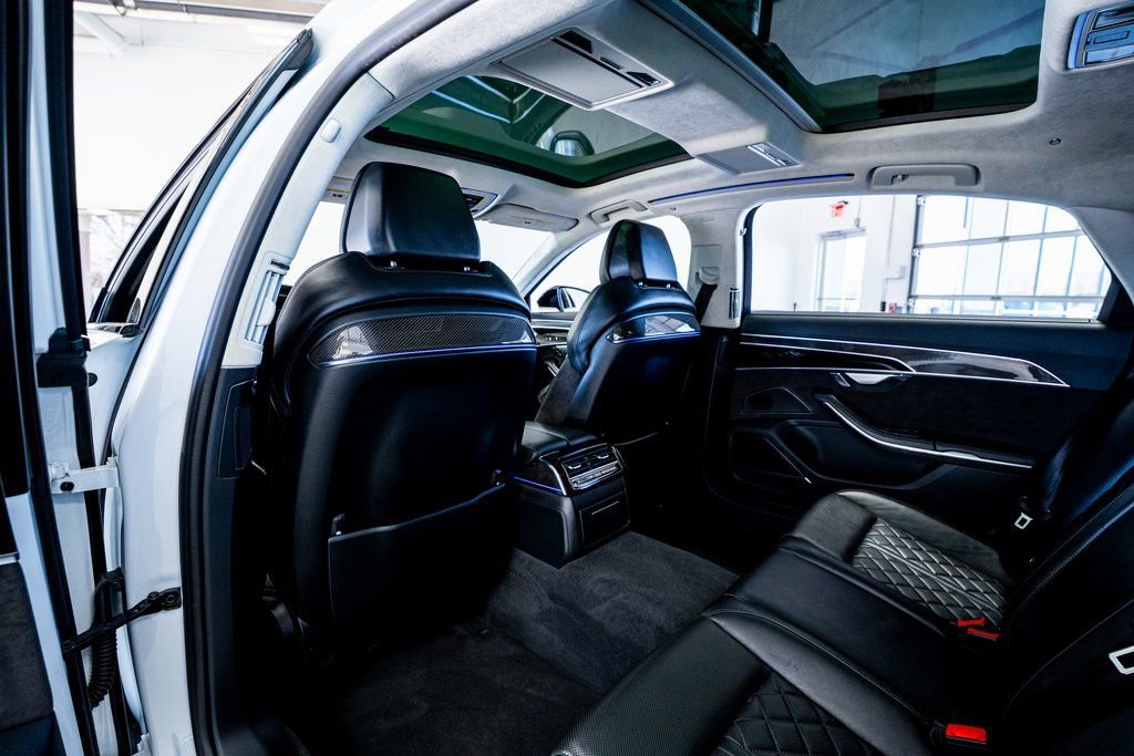 Used 2020 Audi S8 L w/ S8 Executive Package image 54