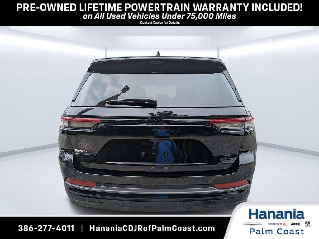 Used 2026 Jeep Grand Cherokee Summit w/ Obsidian Package AWD/4WD image 4