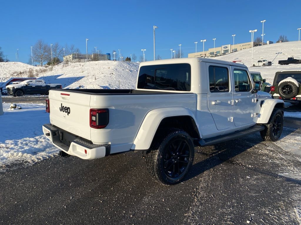 Certified 2021 Jeep Gladiator Overland image 3