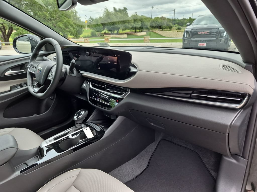 New 2026 Buick Envista Sport Touring FWD image 37