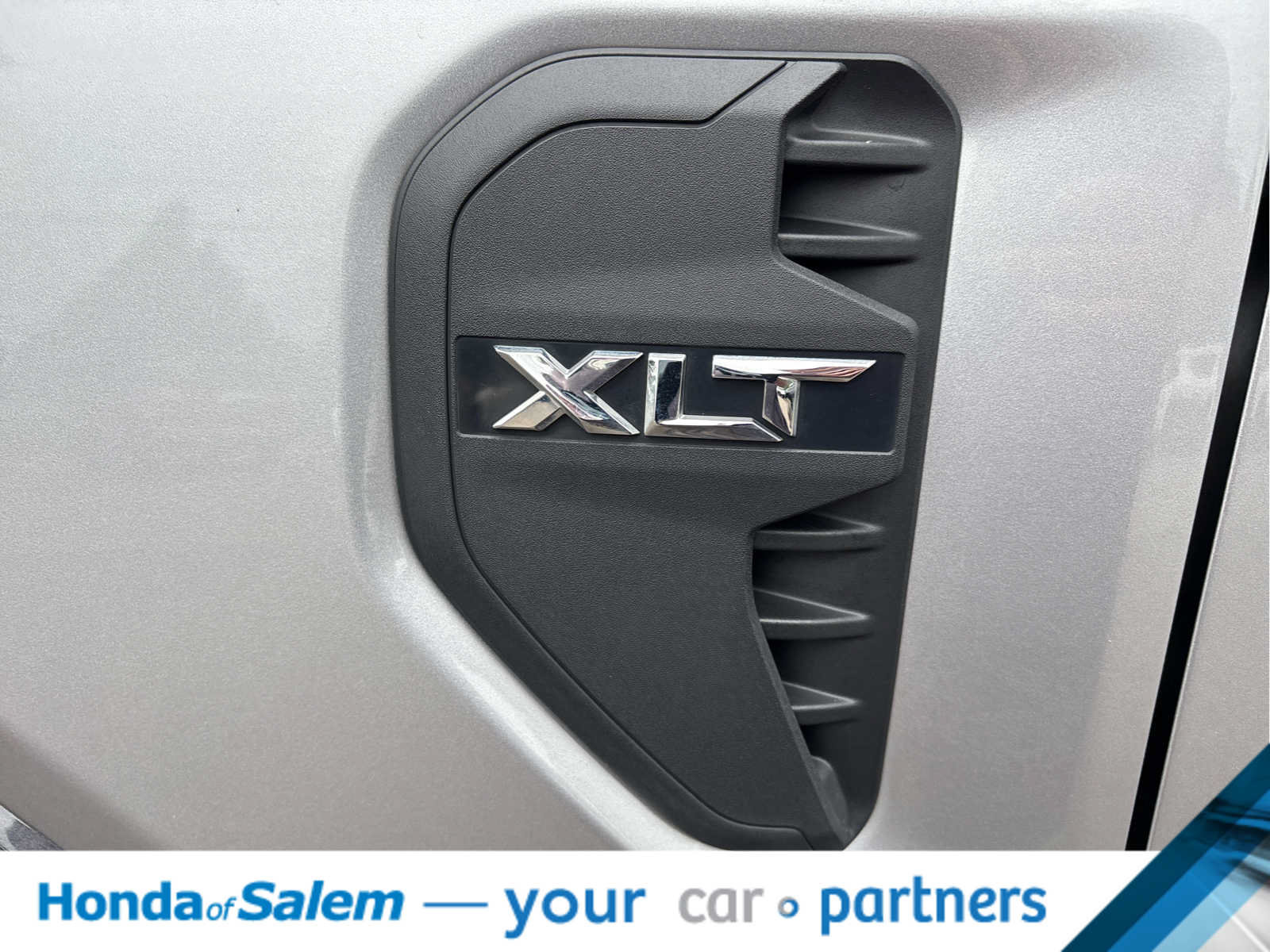 Used 2024 Ford Ranger XLT w/ FX4 Off-Road Package AWD/4WD image 7