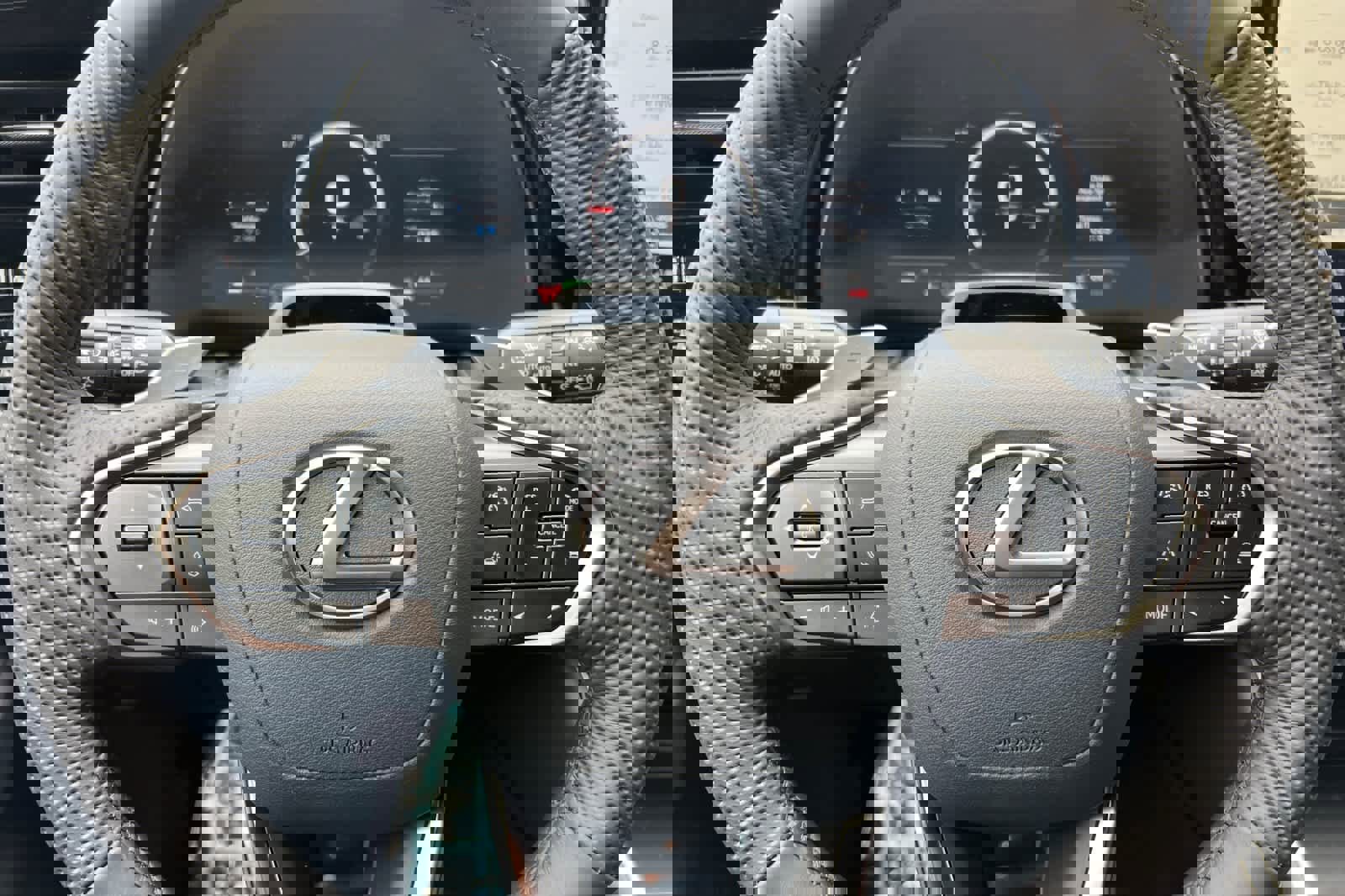 New 2026 Lexus TX 500h AWD image 27