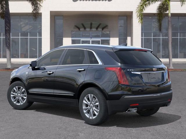New 2026 Cadillac XT5 Luxury image 3