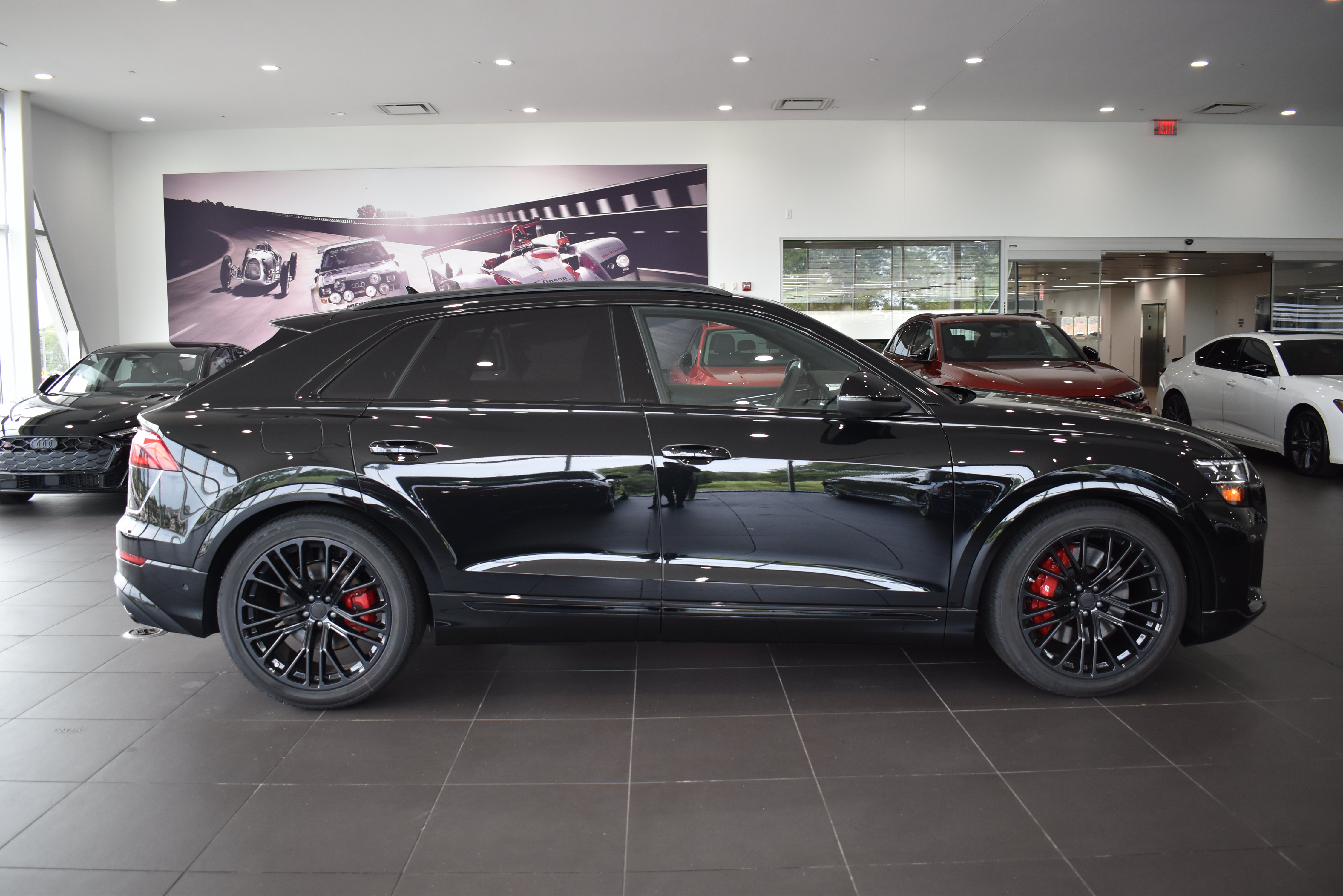 New 2026 Audi SQ8 Prestige AWD/4WD image 9