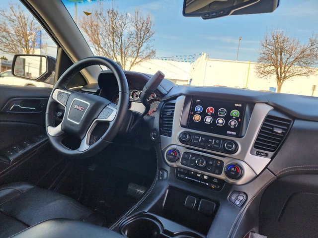 Used 2016 GMC Yukon SLT w/ Open Road Package image 13