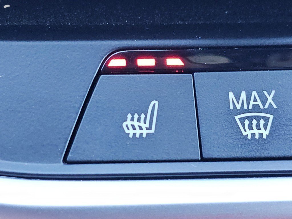 Used 2019 BMW X5 xDrive40i w/ Premium Package image 12