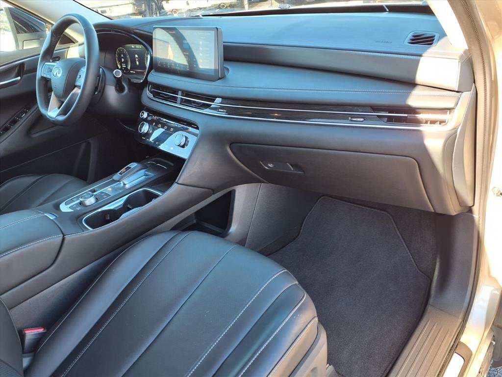Used 2024 INFINITI QX60 Luxe image 11