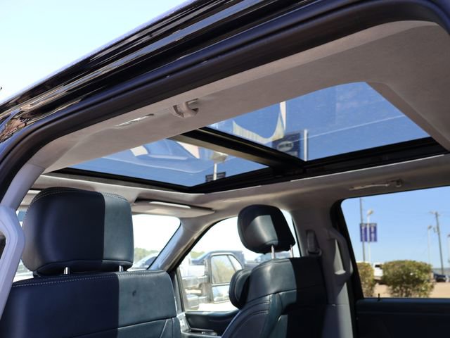 Used 2023 Ford F450 Limited w/ FX4 Off-Road Package image 33