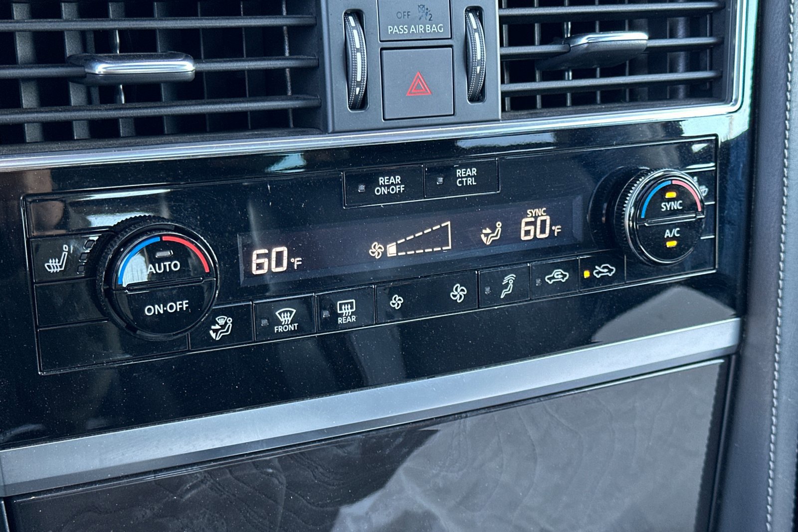 Used 2023 INFINITI QX80 Luxe w/ Cargo Package image 21