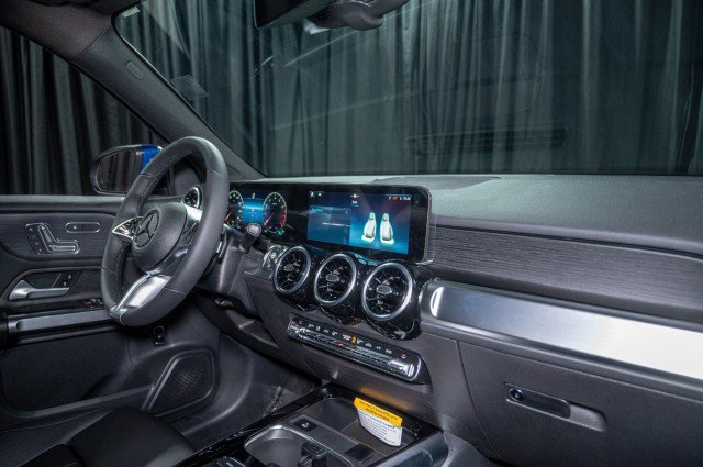 Certified 2026 Mercedes-Benz GLB 250 4MATIC image 15