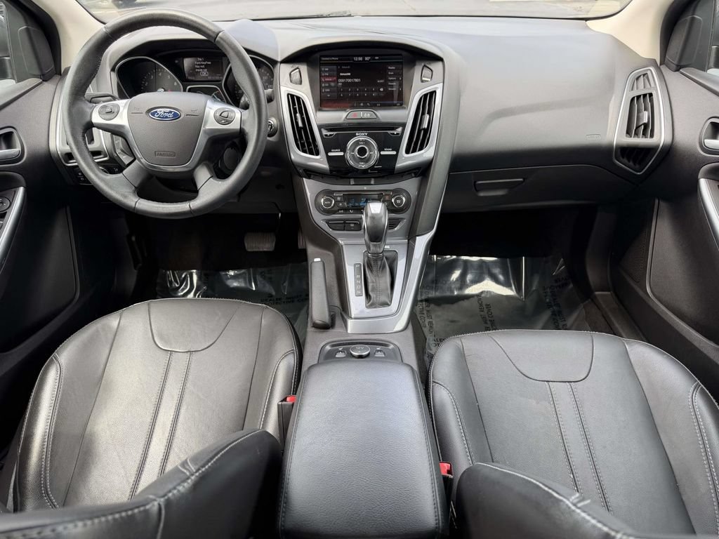 Used 2014 Ford Focus Titanium FWD image 20