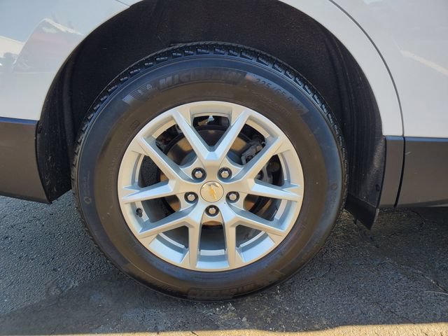 Certified 2024 Chevrolet Equinox LT FWD image 9