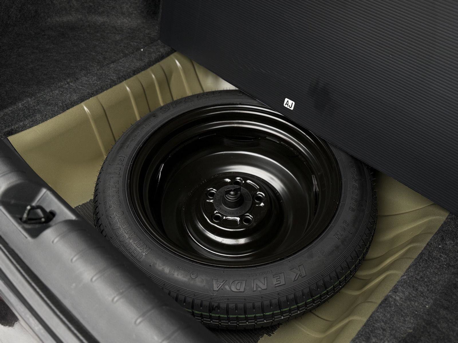 Used 2018 Honda Civic EX image 11