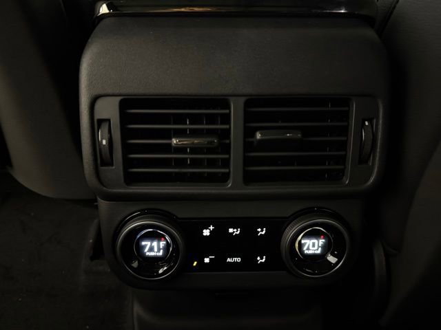 New 2026 Land Rover Range Rover Velar Dynamic SE image 26