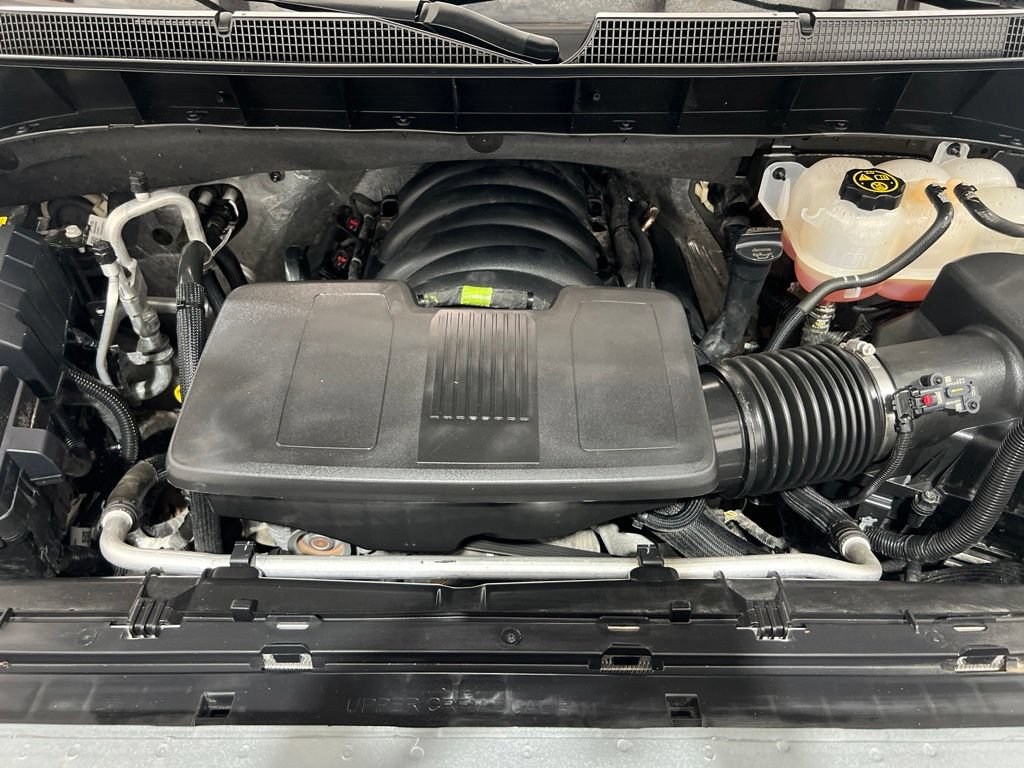 Used 2023 Chevrolet Silverado 1500 LT AWD/4WD image 25
