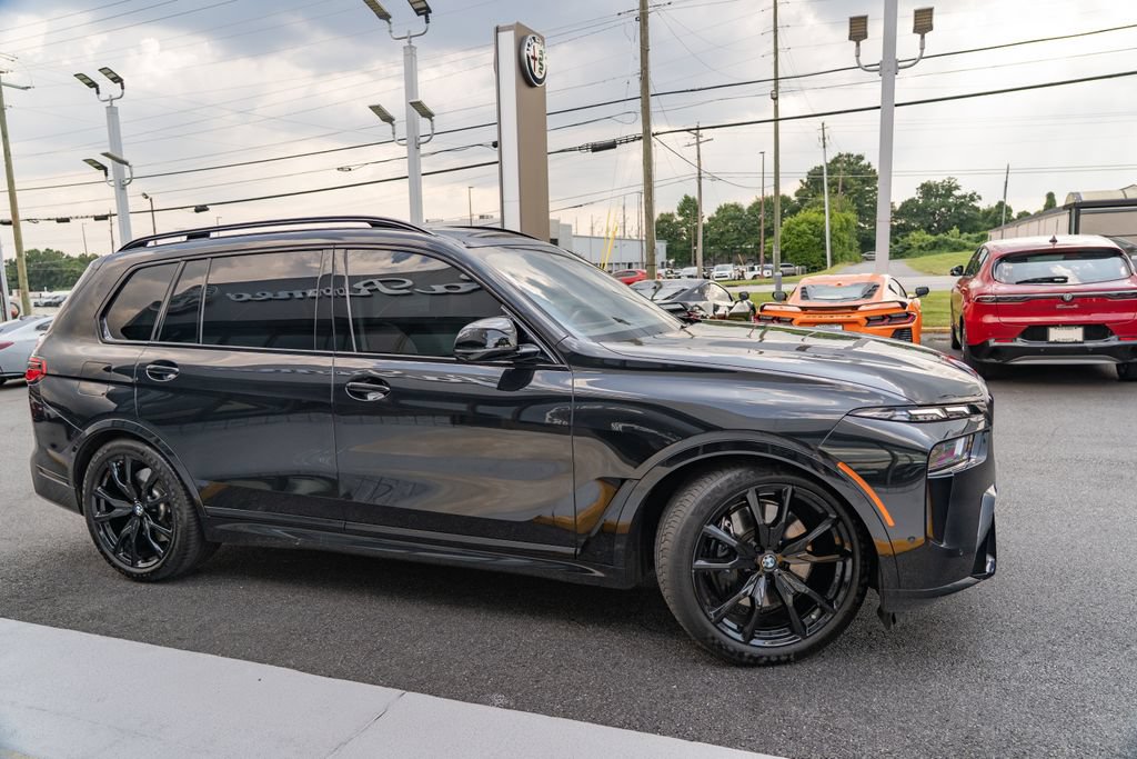Used 2024 BMW X7 M60i w/ Executive Package AWD/4WD image 10
