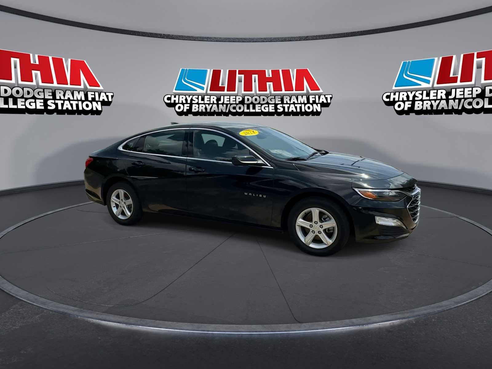 Used 2024 Chevrolet Malibu LT FWD image 9
