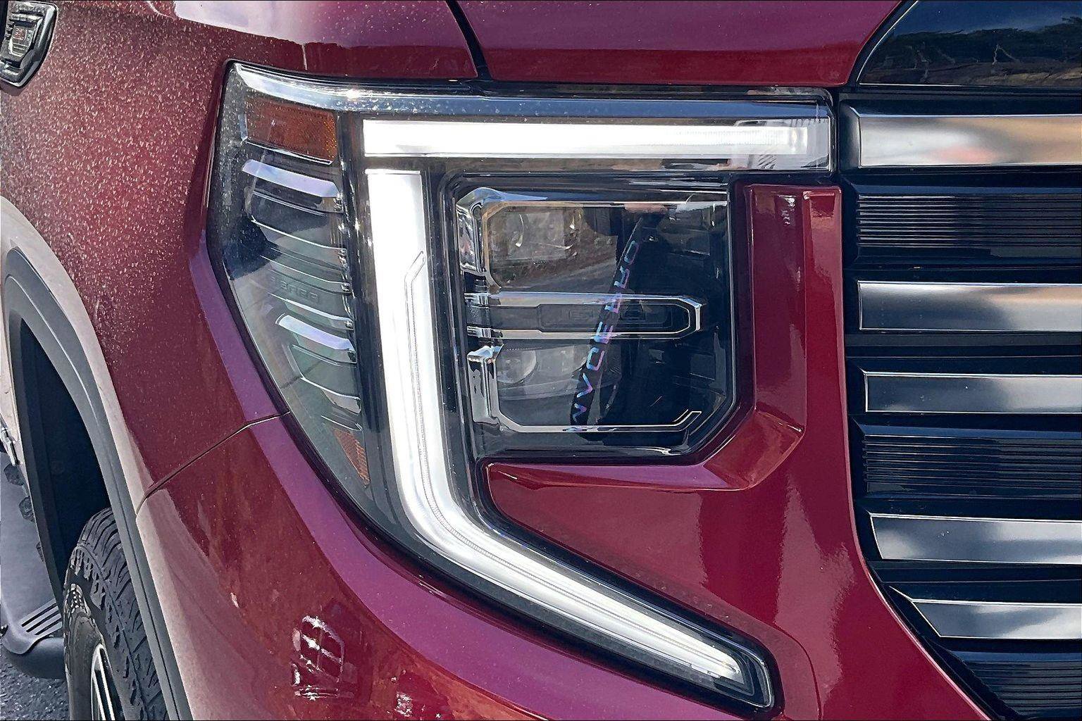 Used 2025 GMC Sierra 1500 AT4 w/ AT4 Premium Package image 31