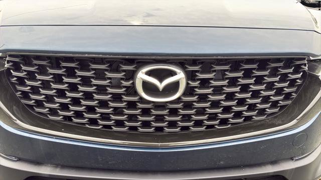 Used 2025 MAZDA CX-50 AWD 2.5 S w/ Premium Package image 9