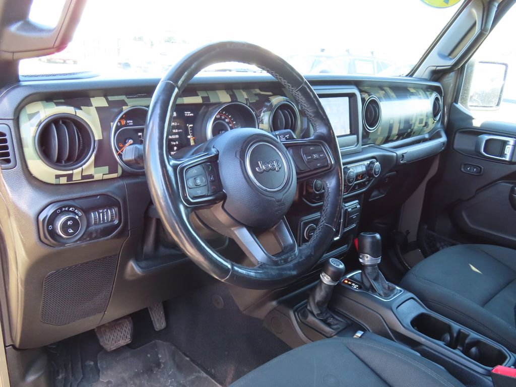 Used 2020 Jeep Gladiator Sport w/ Quick Order Package 24S image 18