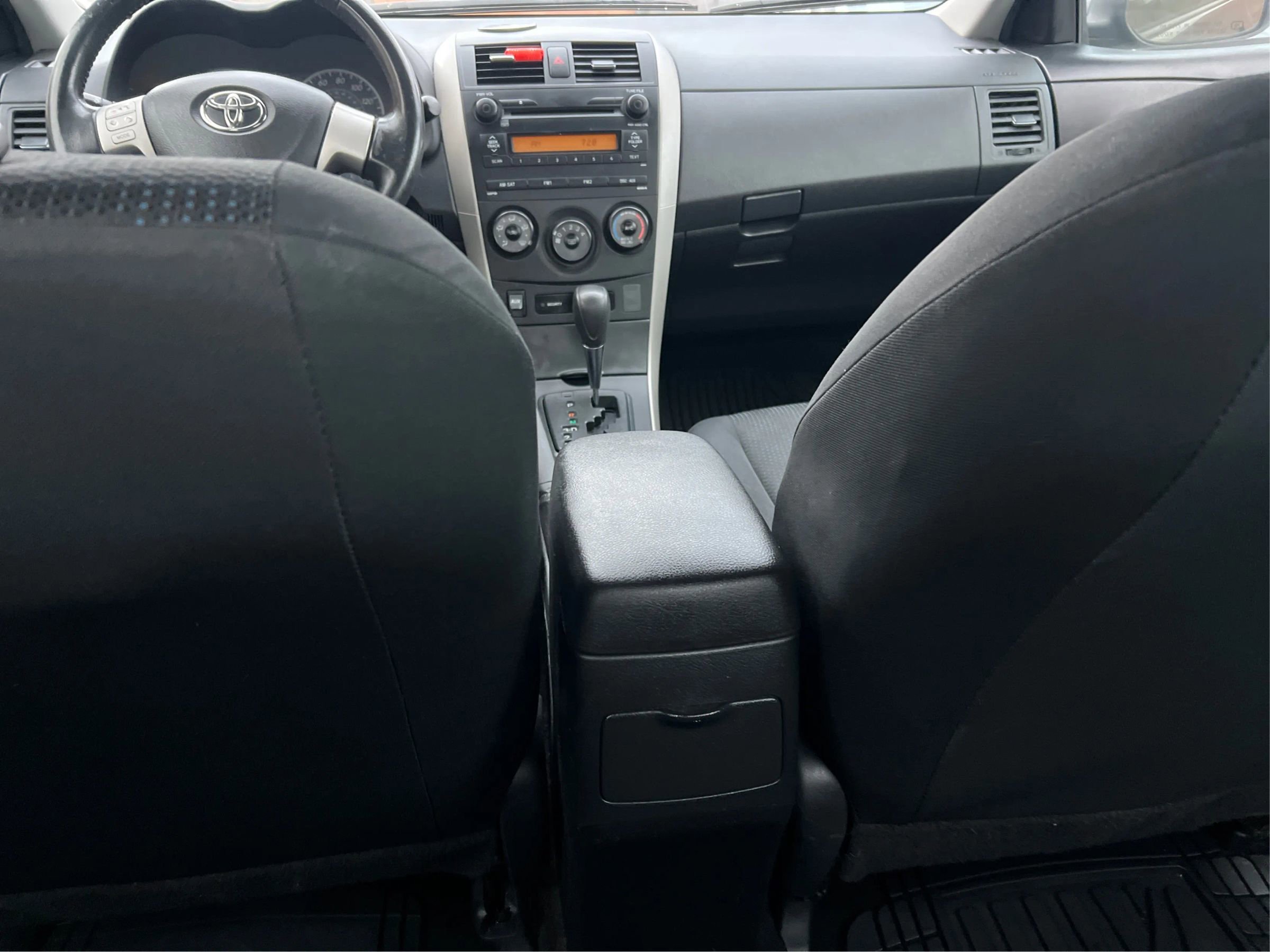 Used 2009 Toyota Corolla S image 20