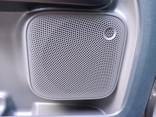 New 2025 Ford Maverick XLT w/ XLT Luxury Package image 13