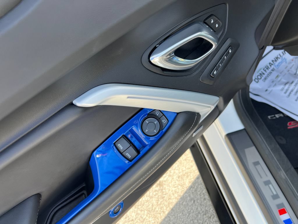 Used 2021 Chevrolet Camaro SS RWD image 11