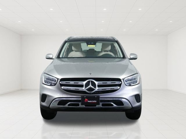 Used 2022 Mercedes-Benz GLC 300 4MATIC image 2