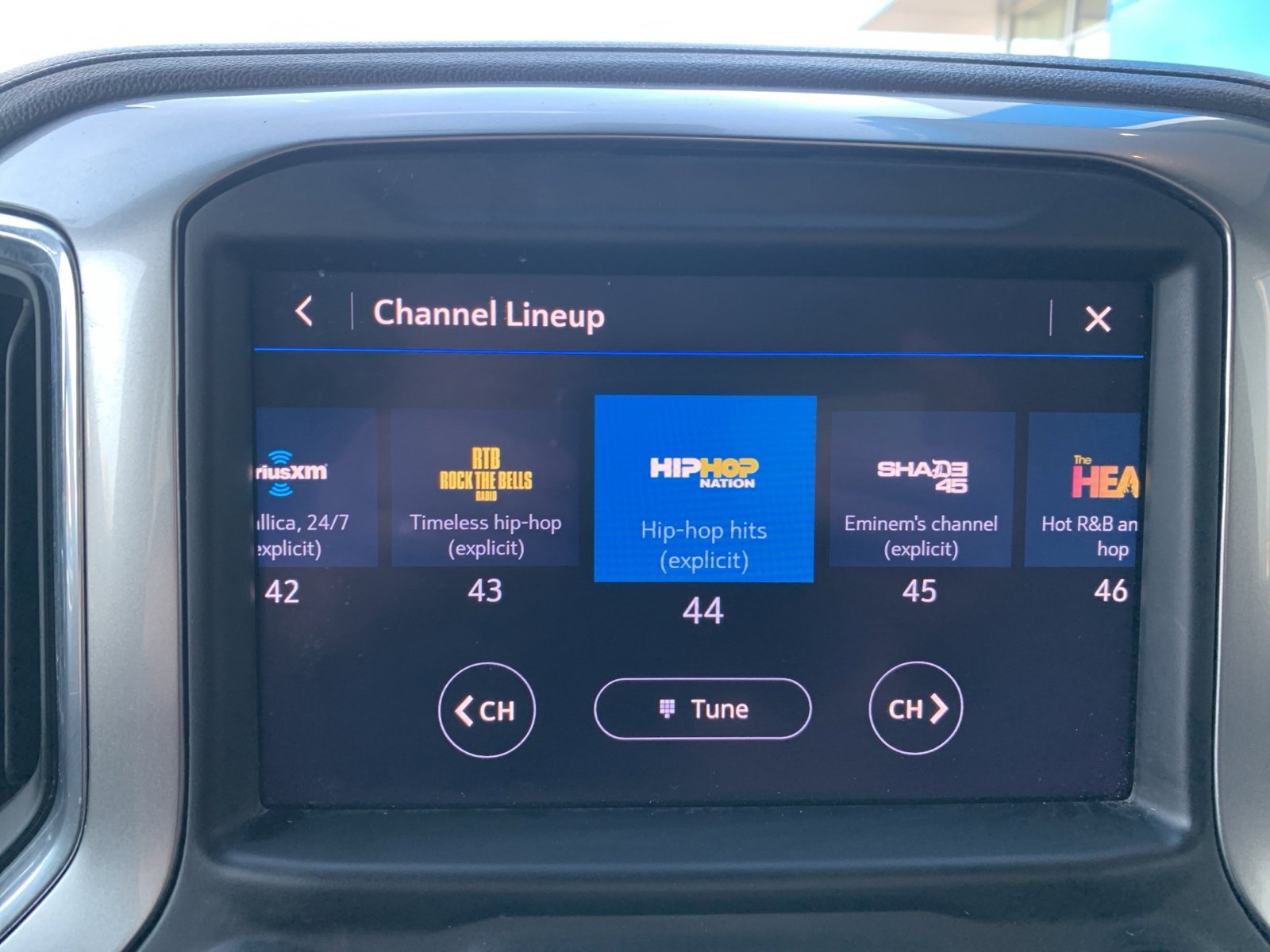 Used 2020 Chevrolet Silverado 2500 LT w/ All Star Edition image 24