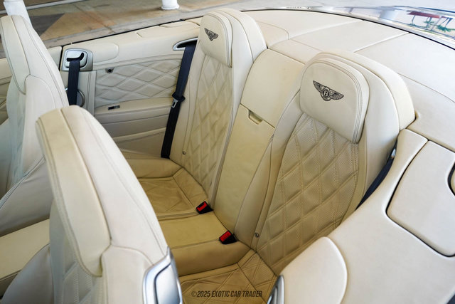 Used 2014 Bentley Continental GT image 38