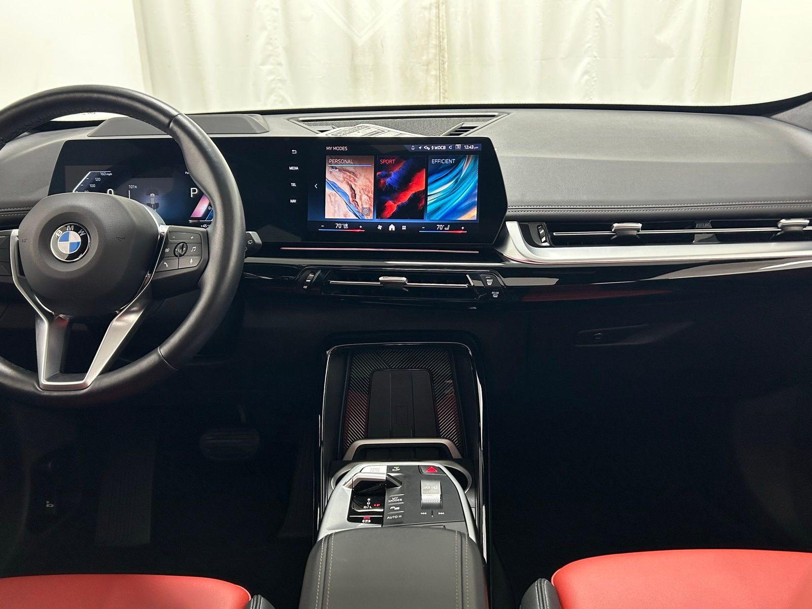 Used 2025 BMW X1 xDrive28i w/ Technology Package image 9