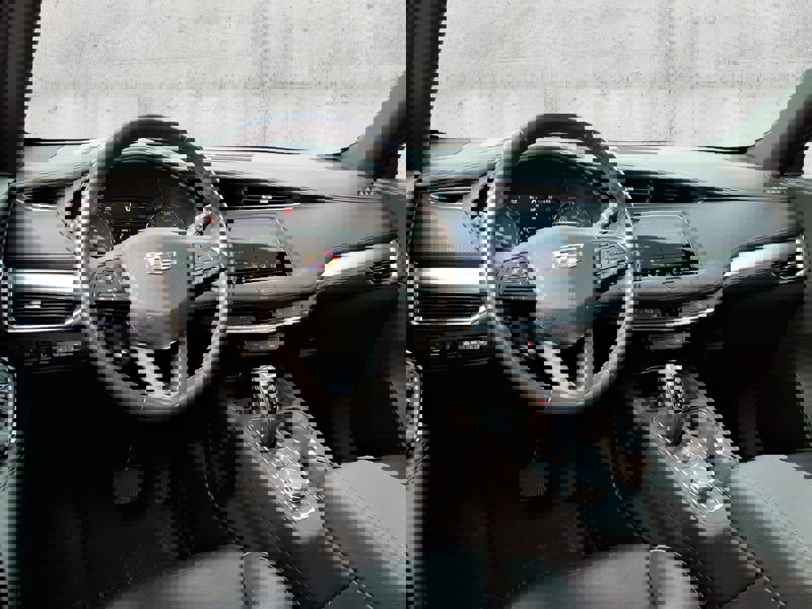 Used 2019 Cadillac XT4 Premium Luxury w/ Technology Package image 7