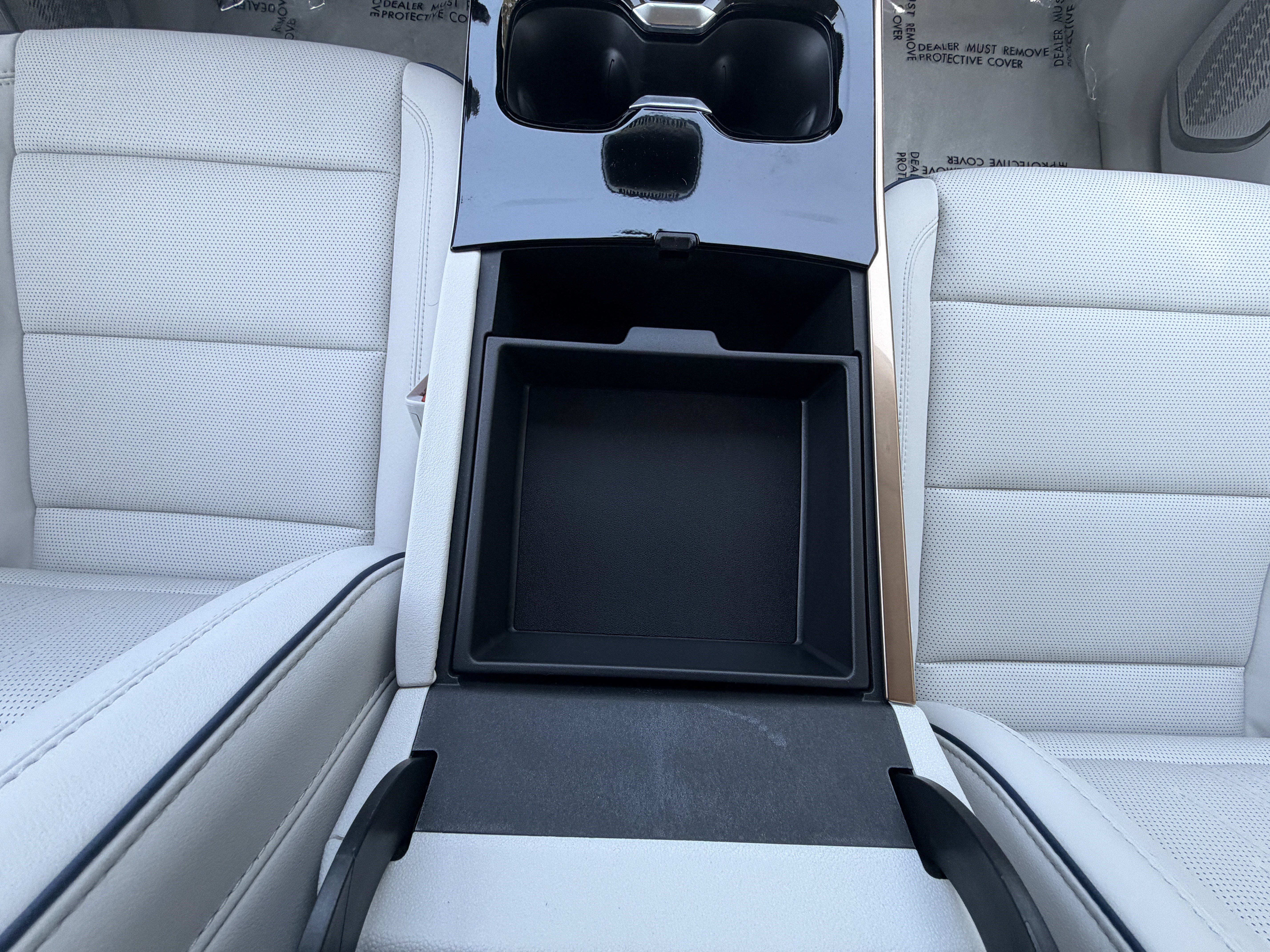 New 2026 Buick Enclave Avenir w/ Super Cruise Package FWD image 29