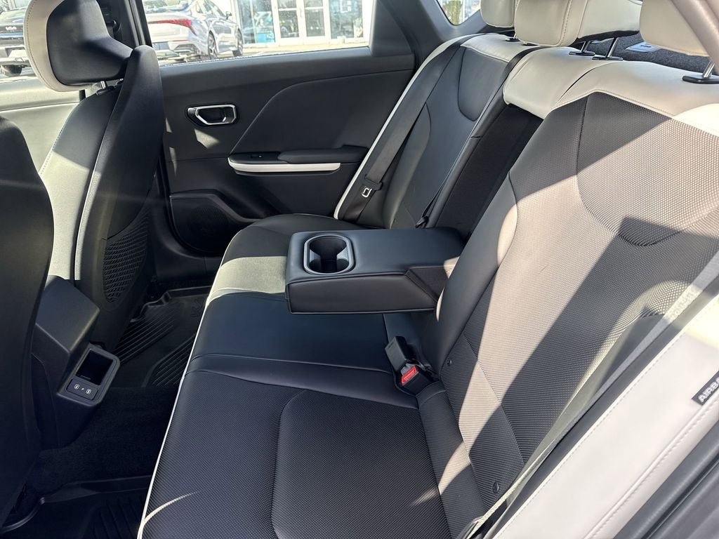 New 2026 Kia K4 GT-Line FWD image 28