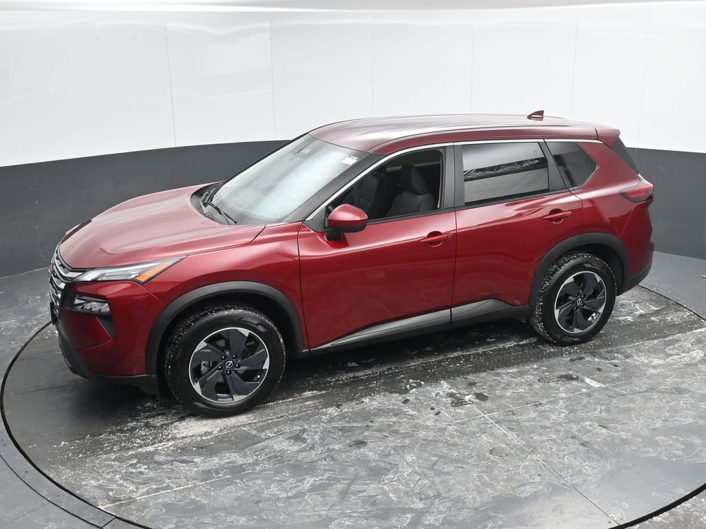 Used 2024 Nissan Rogue SV image 44