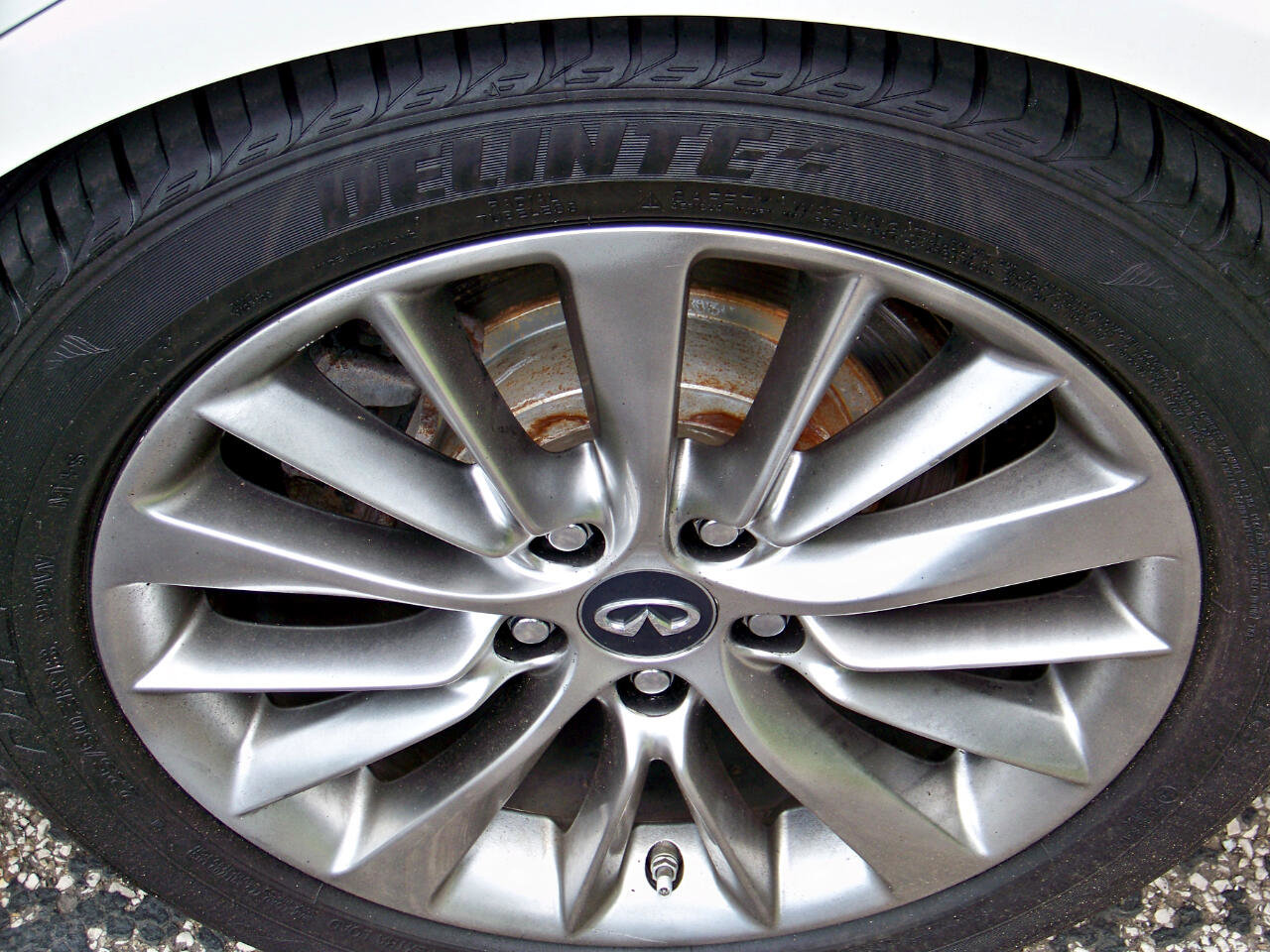 Used 2018 INFINITI Q50 Luxe w/ Cargo Package (L95) image 36