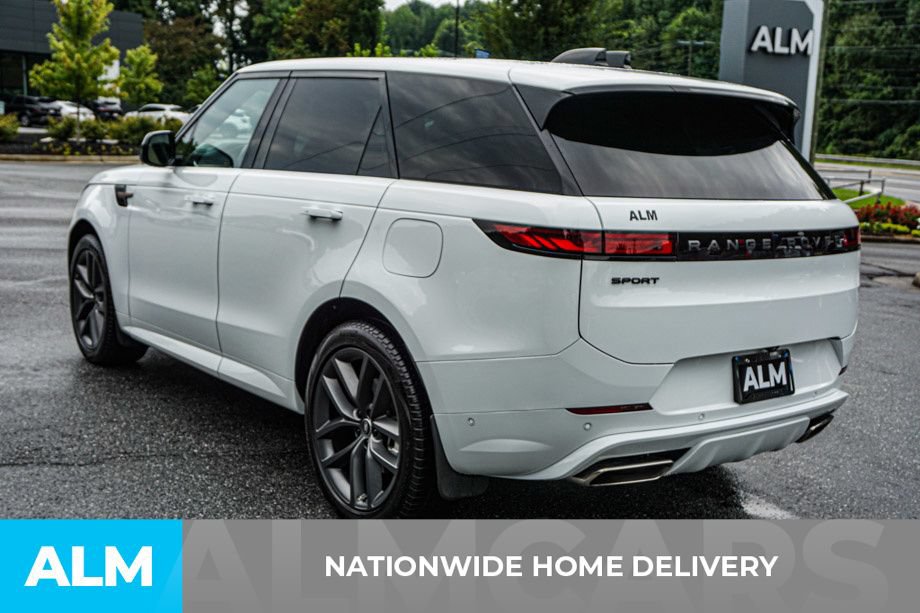 Used 2025 Land Rover Range Rover Sport Dynamic SE AWD/4WD image 4