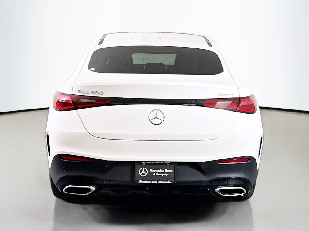 Used 2025 Mercedes-Benz GLC 300 4MATIC w/ AMG Line image 6