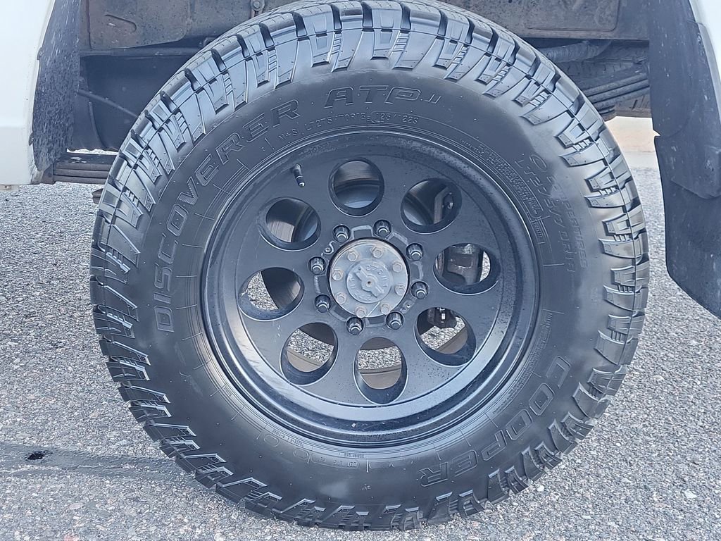 Used 2016 RAM 3500 Tradesman w/ Chrome Appearance Group AWD/4WD image 21