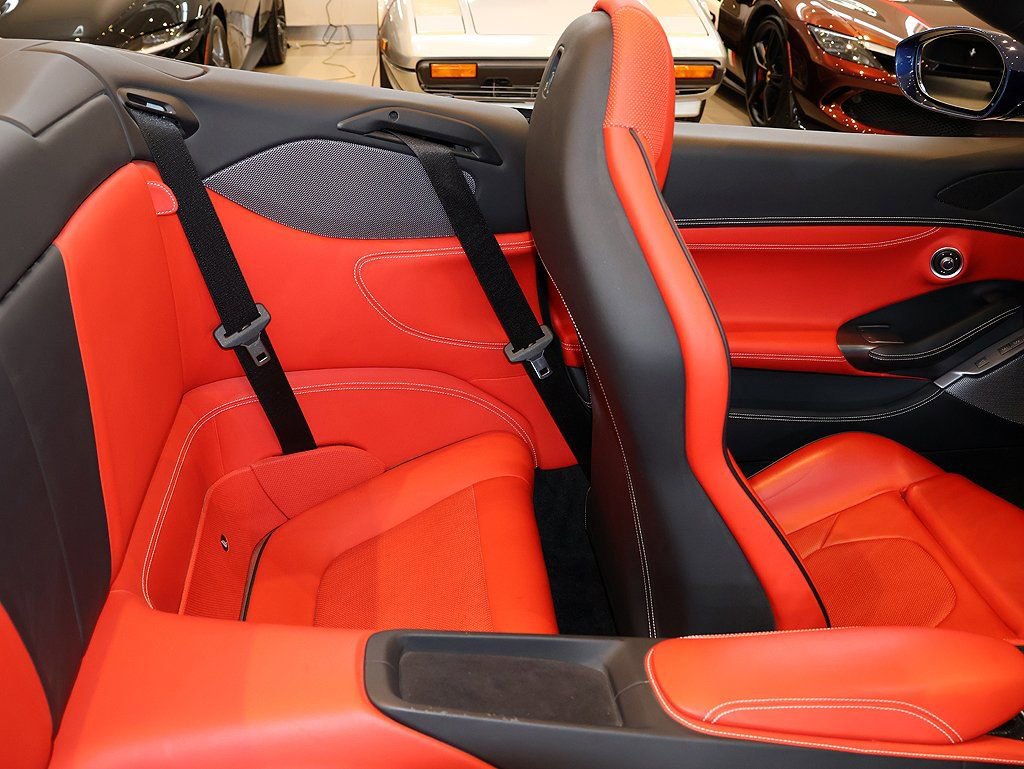Certified 2022 Ferrari Portofino M image 41