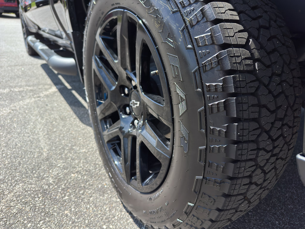 Used 2026 Chevrolet Silverado 1500 RST w/ RST Select Package image 11