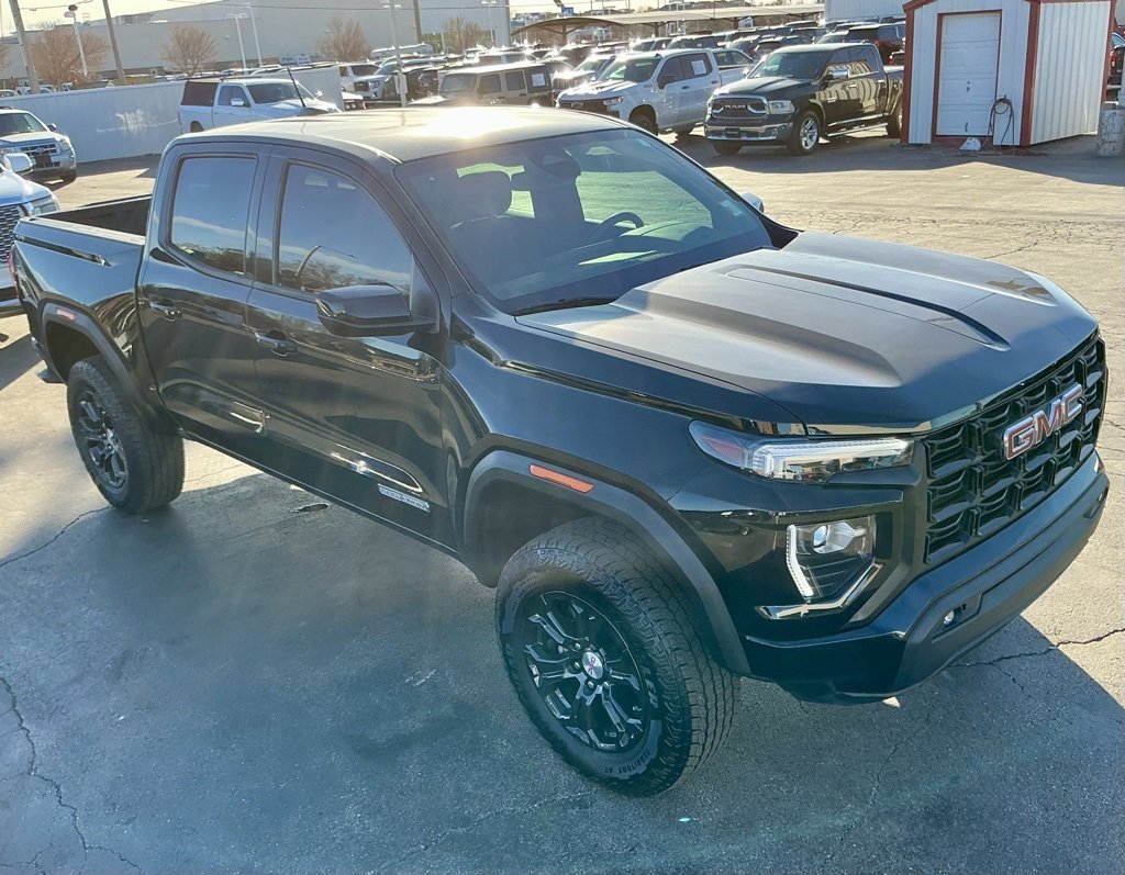 Used 2023 GMC Canyon Elevation w/ Convenience Package image 4