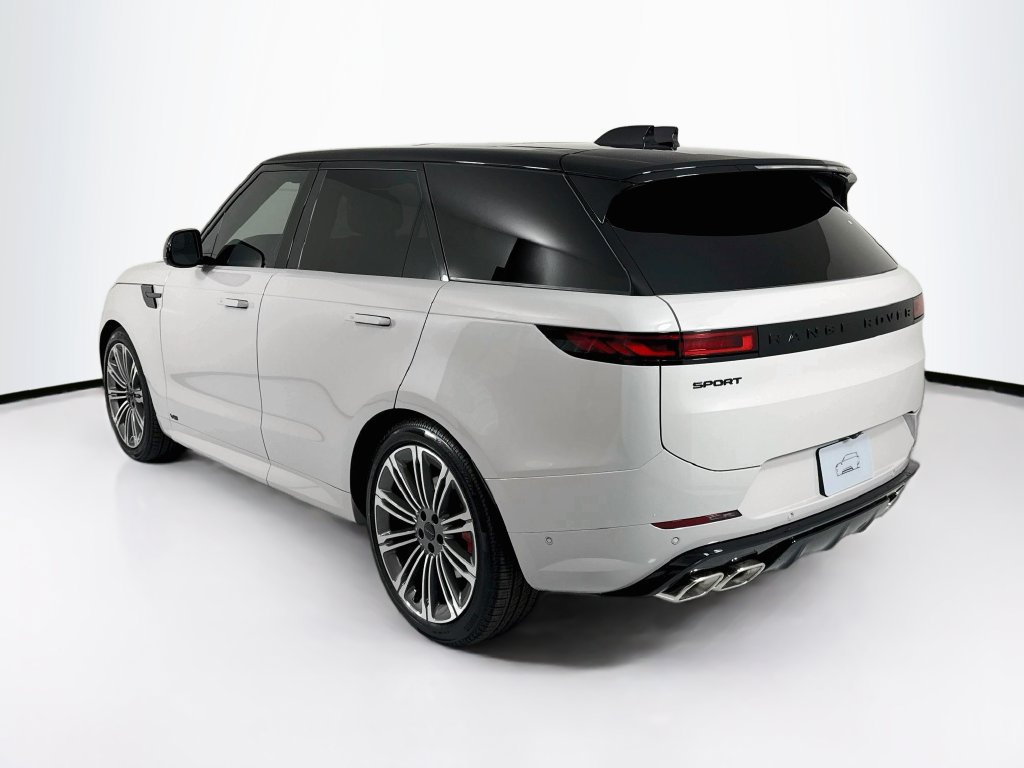 New 2026 Land Rover Range Rover Sport Dynamic SE AWD/4WD image 7