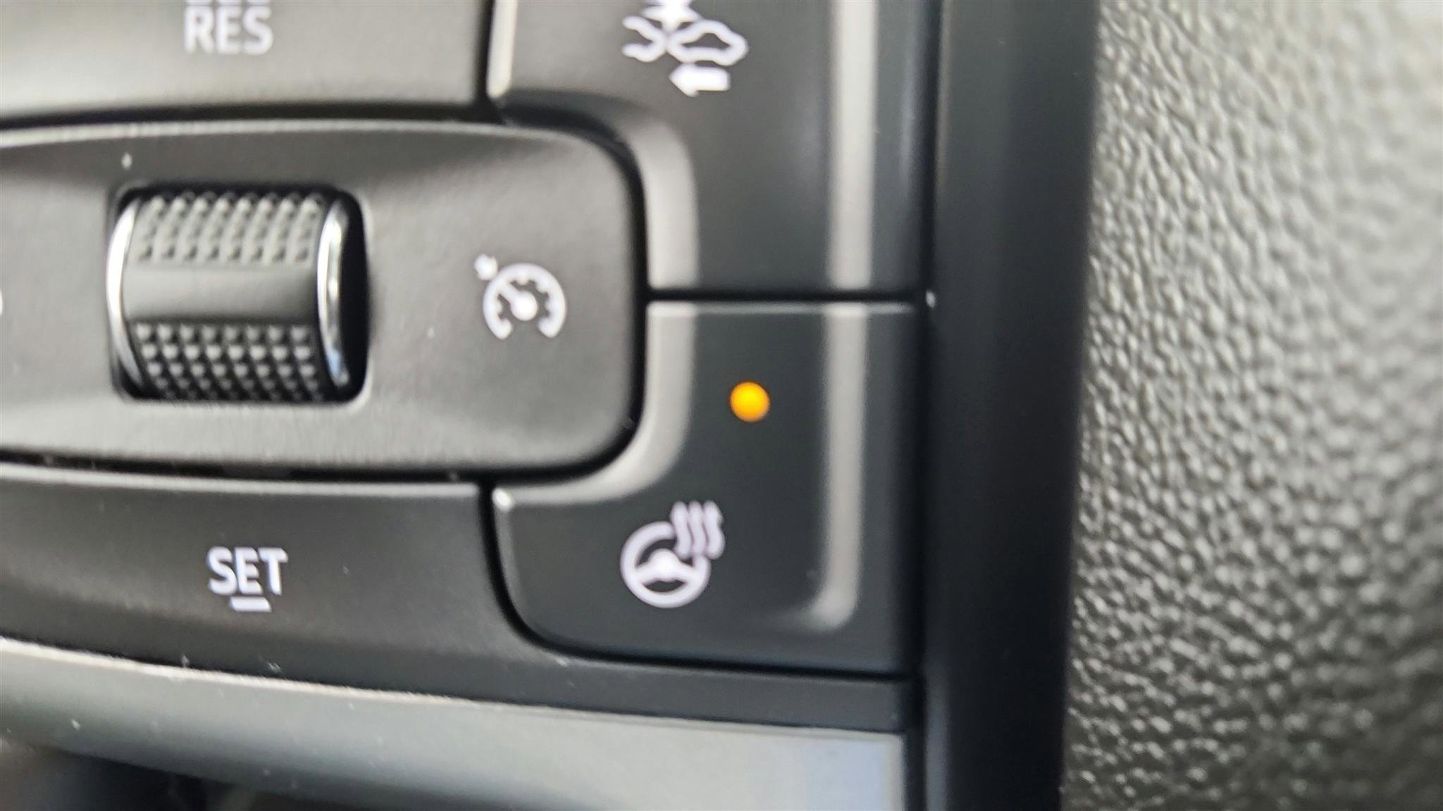 Used 2025 Chevrolet Silverado 1500 LT image 39